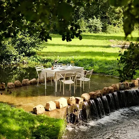 Feriehus Renovated Mill With 2-hectare Estate In Perche *